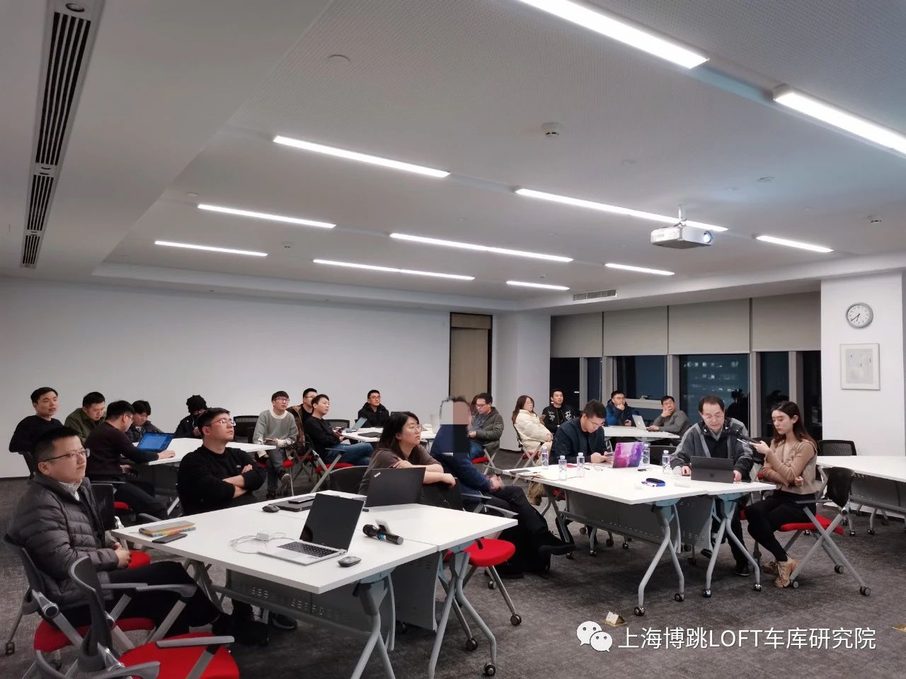 牡丹江杭州LOFT车库专题会